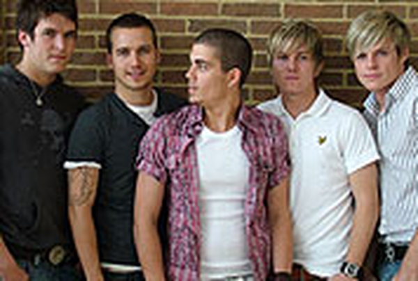 Avenue - Say they got caught up "in politics"