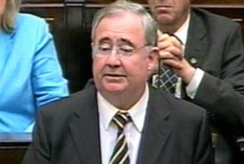 Pat Rabbitte - Ahern wrong to take money