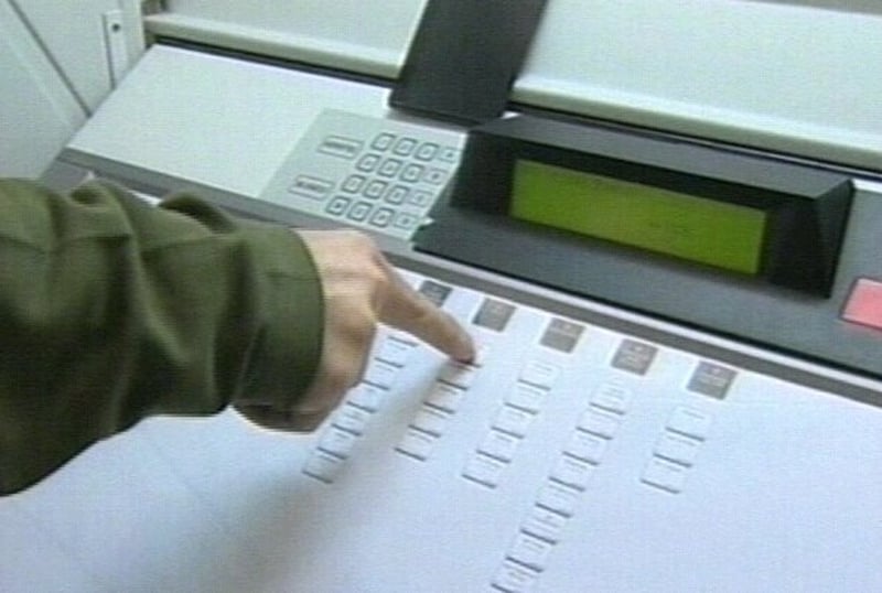 Electronic voting - Flaws found in Dutch machines
