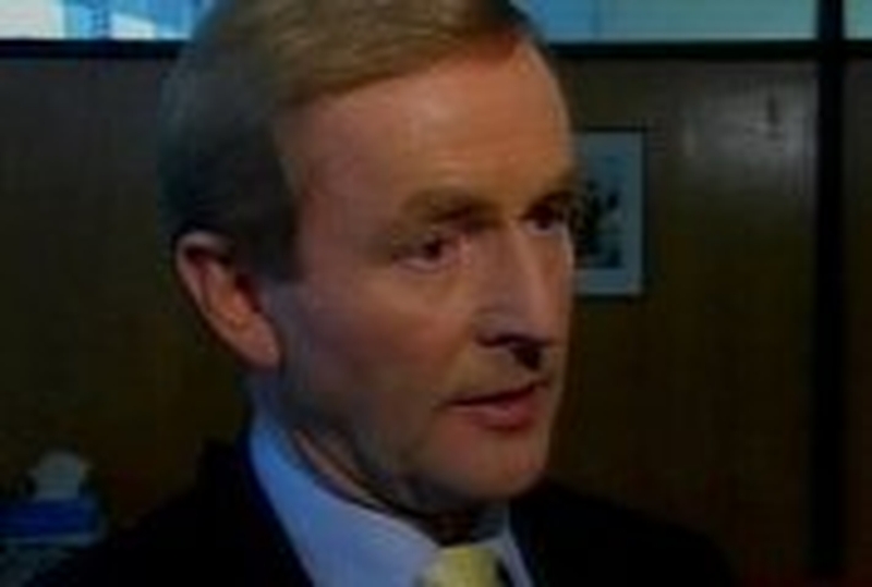 Enda Kenny - Govt has lost its authority