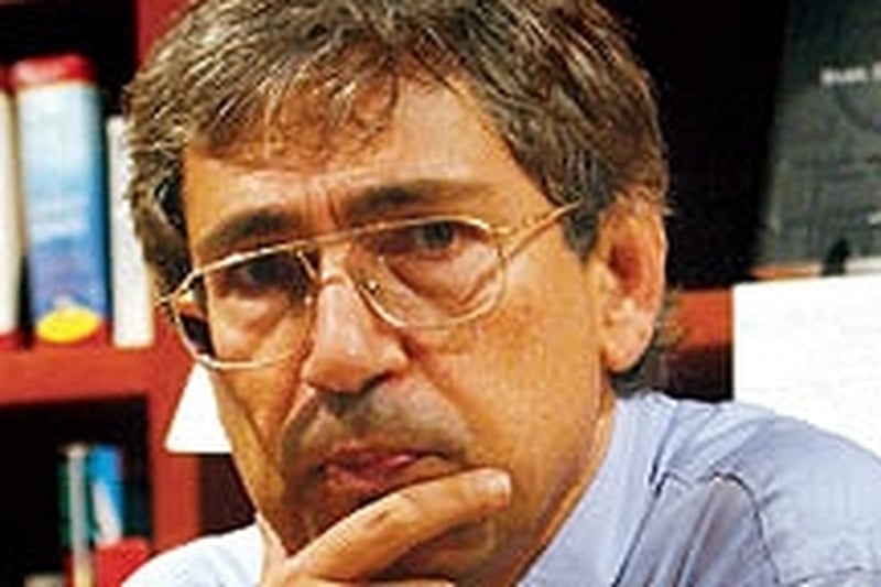 Orhan Pamuk - Nobel literature winner