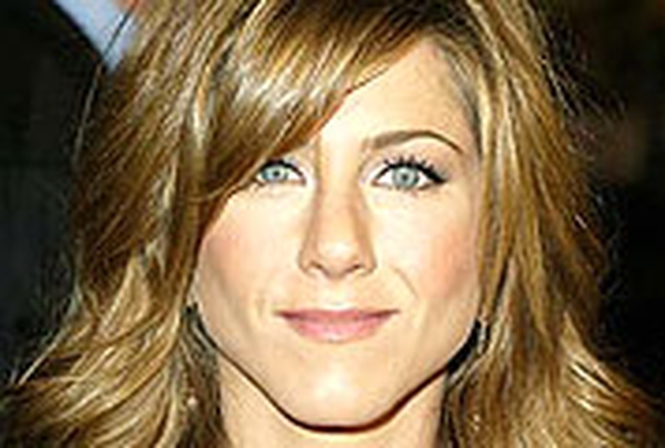 Aniston - Relationship with Vaughn has ended
