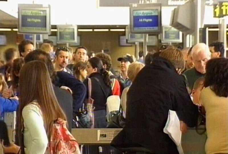 Air travel - Baggage fees increase