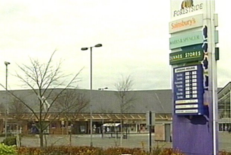 Belfast - Man accused of firebombings