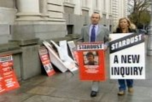 Picket - Relatives of Stardust victims