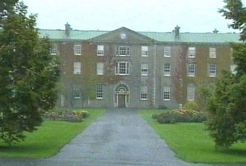 NUI Maynooth - Tests for radioactivity