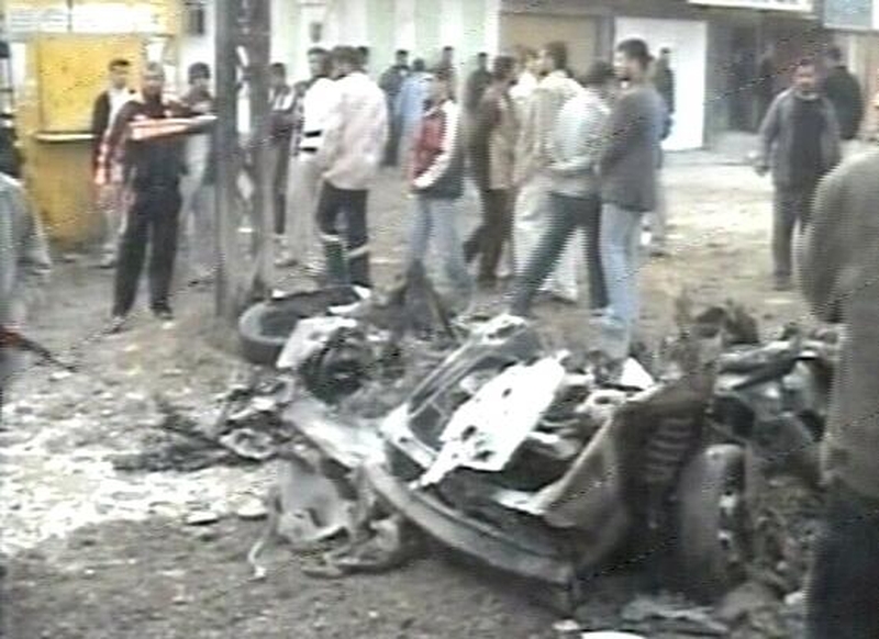 Baghdad - 10 dead in car bomb blast