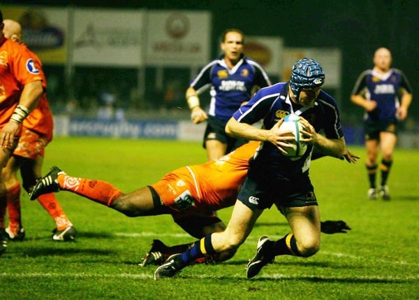 Deins Hickie crosses for his try against Agen