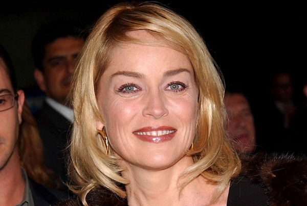 Sharon Stone - denies claims
