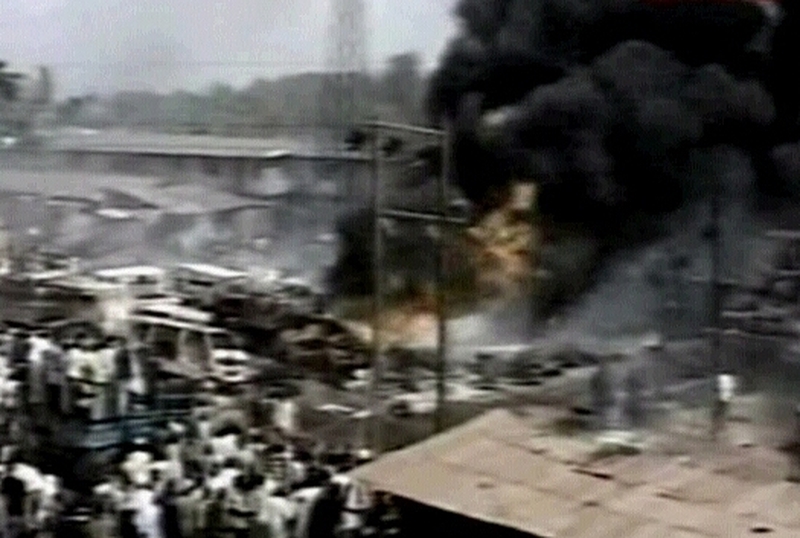 Lagos - 260 dead in pipeline blast