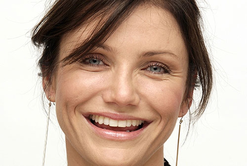 Diaz - Dating Jude Law now?