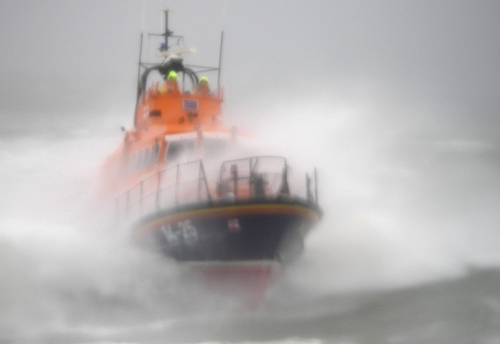 Ballycotton RNLI Lifeboat - Alerted by mobile phone