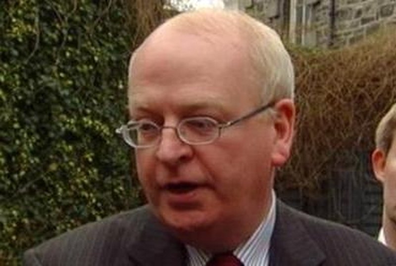 Michael McDowell - Wants to put some asylum seekers in detention centres