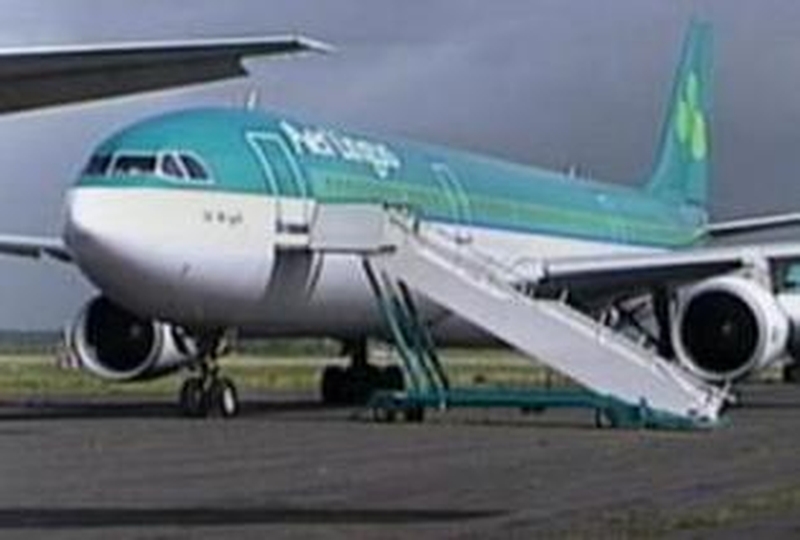 Aer Lingus - Oil price blamed for hike