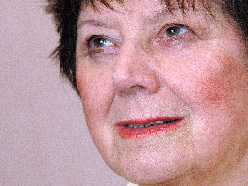 Anna Manahan - "A consummate professional"