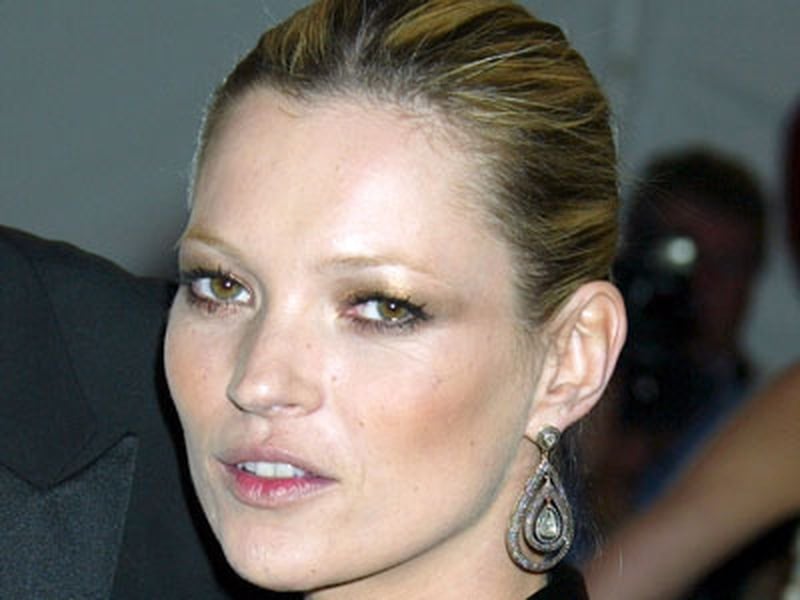 Moss - Dating The Kills guitarist Jamie Hince