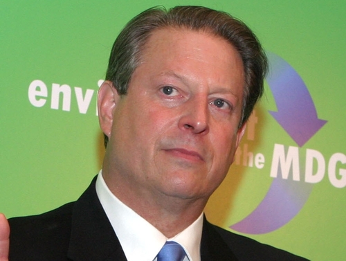 Betting against Gore - 50 or so lucky betters won in a 'bizarre coincidence'