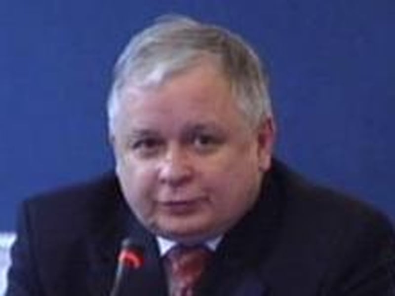 Lech Kaczynski - Will not block Lisbon Treaty if Ireland votes Yes