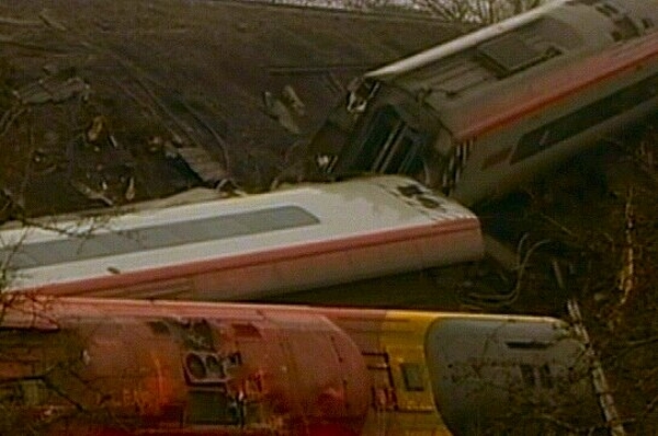 Crash - Train slid down an embankment