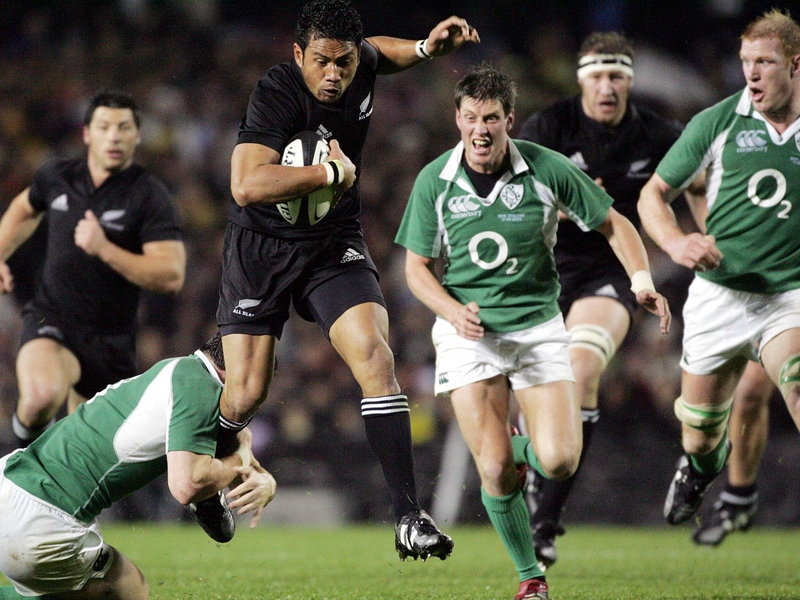 New Zealand's Casey Laulala breaks through Irish cover during the second test match between the countries last June