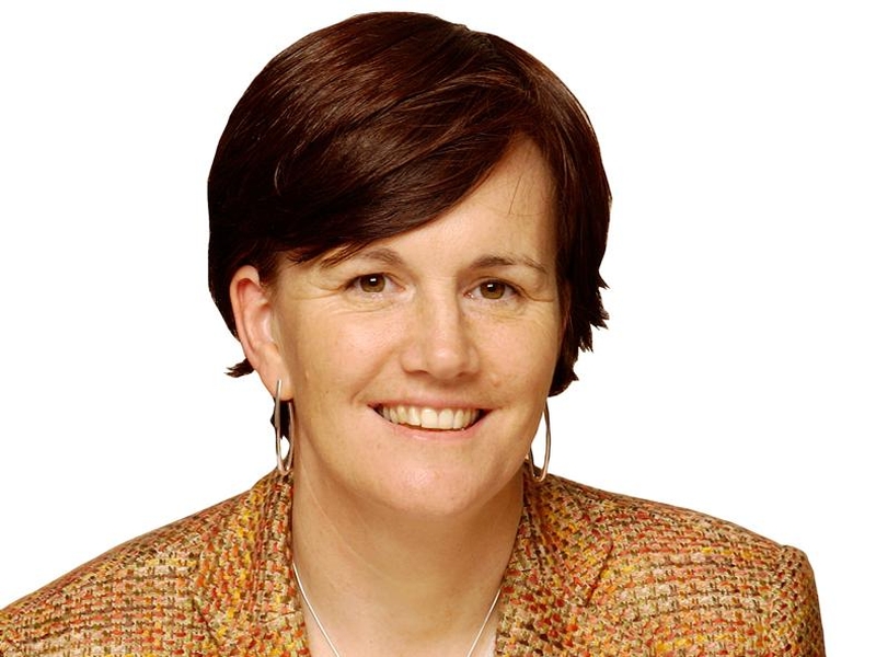 Caitriona Ruane - Wants cross-border cooperation