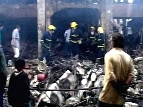 Doura - 12 dead in blast