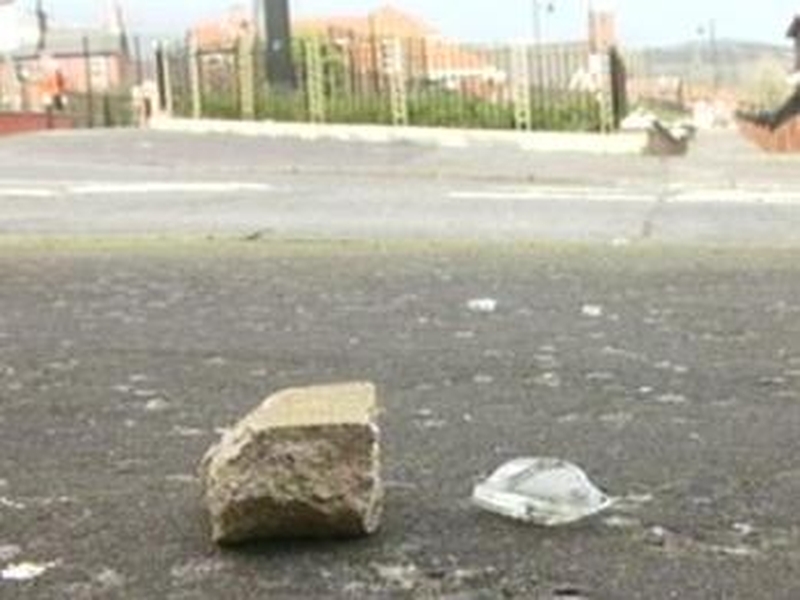 Belfast riots - Men questioned