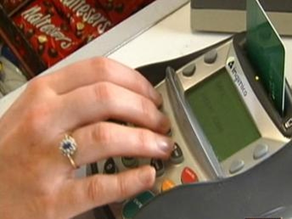 Credit cards - Outstanding debt accelerates