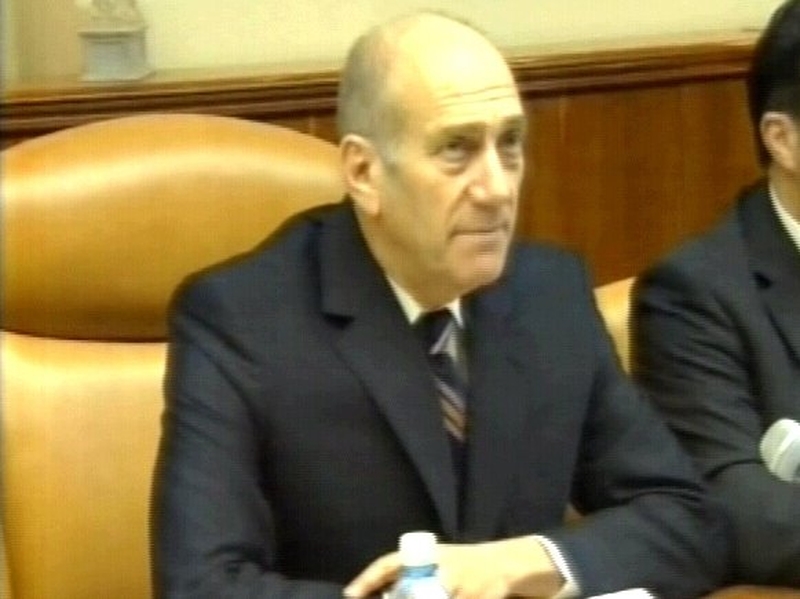Ehud Olmert - Travelled to Jordan for talks