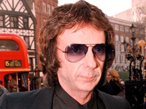 Phil Spector - Denies shooting actress
