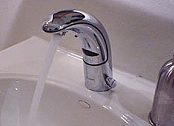 Water - 179 confirmed cases of cryptosporidiosis in Galway