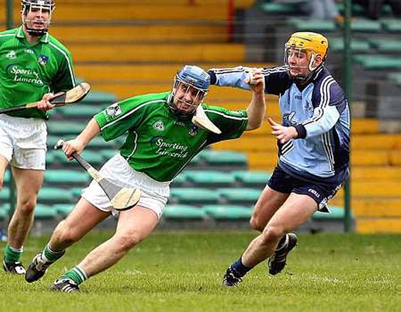 Limerick's Damien Reale tries to evade the attention of Dublin's Kevin O'Reilly