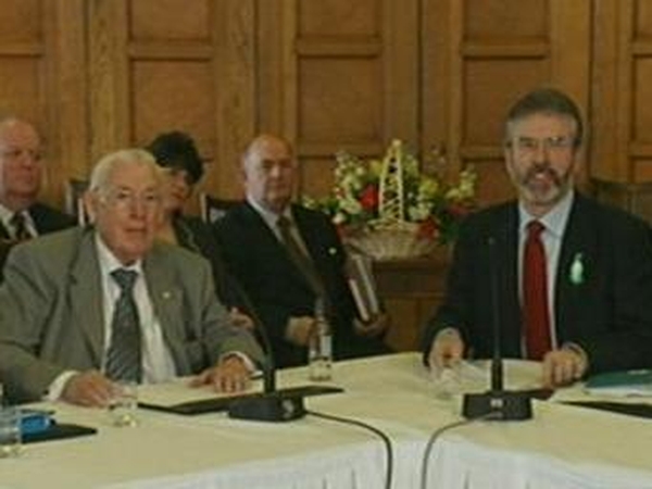 Ian Paisley &amp; Gerry Adams - Stormont meeting