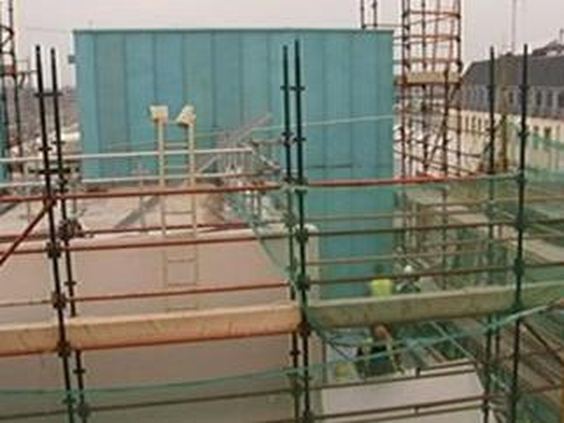 Building jobs - Pay lures Poles