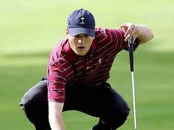 Zach Johnson held off the challenge of a strong field to get his season off to a positive start