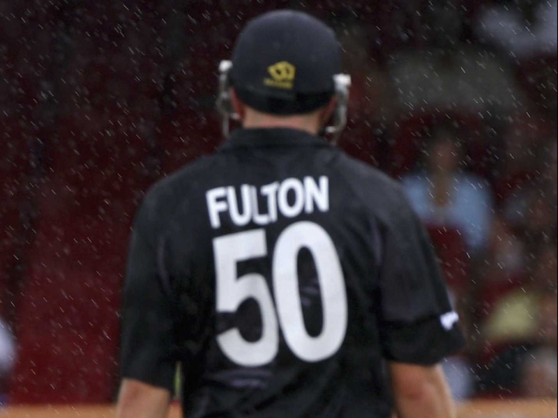 Peter Fulton eased New Zealand to victory after they were set a paltry target of 73