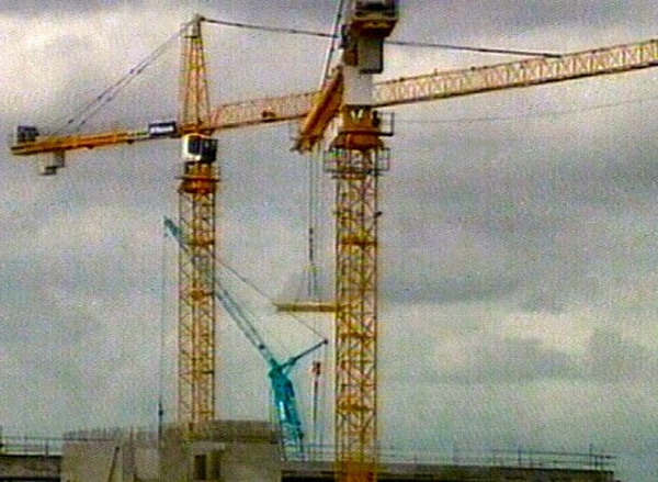Construction - Ulster Bank predicts 30,000 jobs will in lost in the next two to three years
