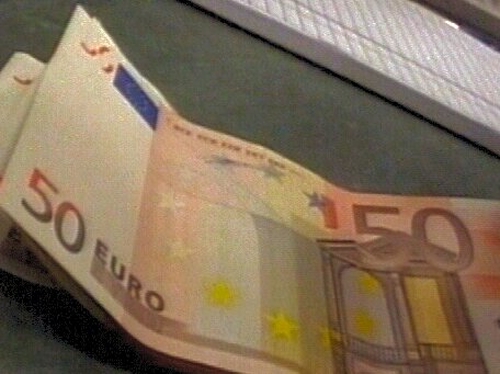 Wages - Increase in the minimum hourly rate by 35c
