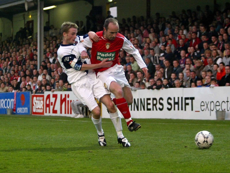 There were no goals at Richmond Park, but a huge crowd watched an entertaining encounter