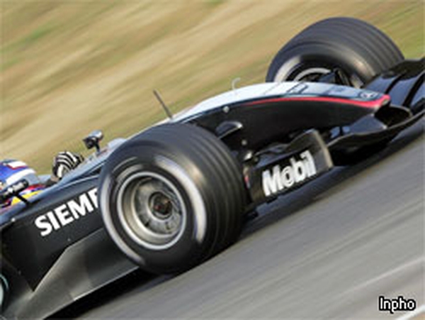 Barrichello gets five-place penalty