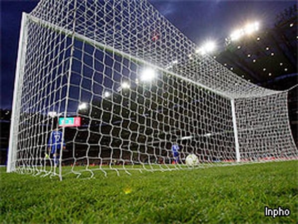 UEFA receive Euro 2016 bids