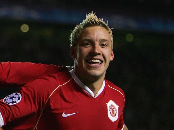 Alan Smith could leave Manchester United in search of regular first-team action