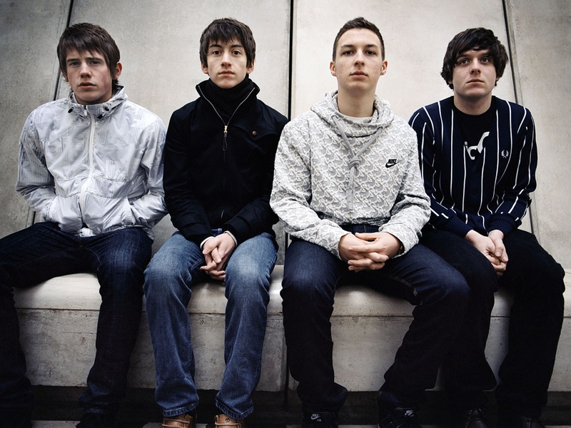 Arctic Monkeys - Picked up three awards