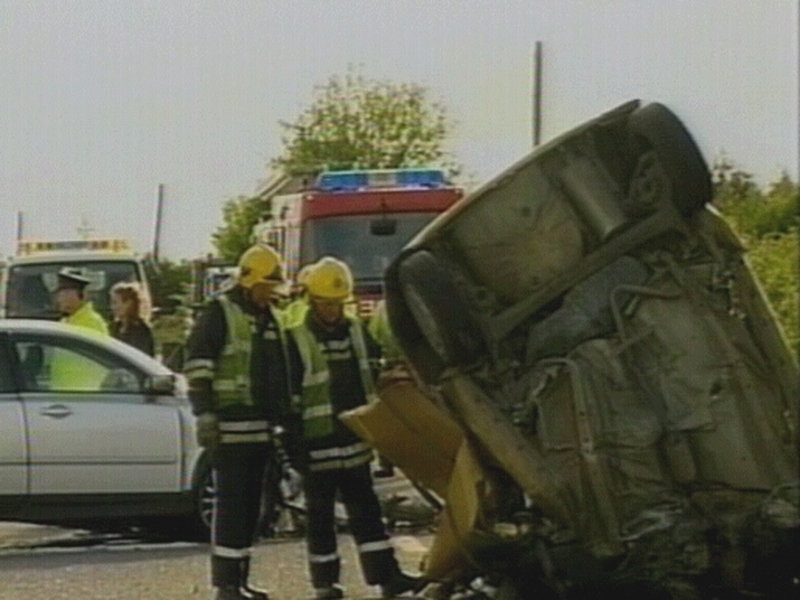 Longford Pass - Three people died in crash