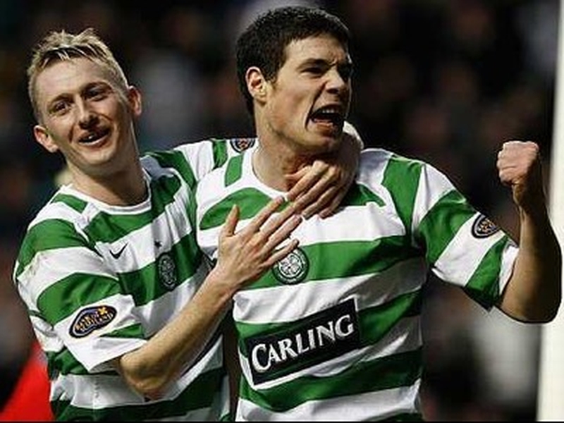 Derek Riordan (left) scored for Celtic, against his old side Hibernian