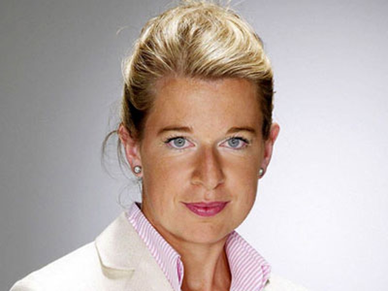 Hopkins - Set to tie the knot?