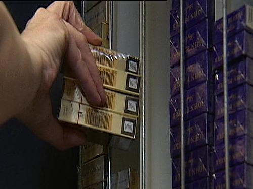 Cigarettes - Period of grace for retailers to get rid of ten-pack stocks