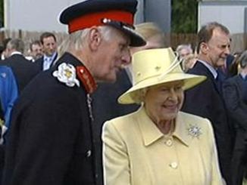 Queen Elizabeth - Attended garden party