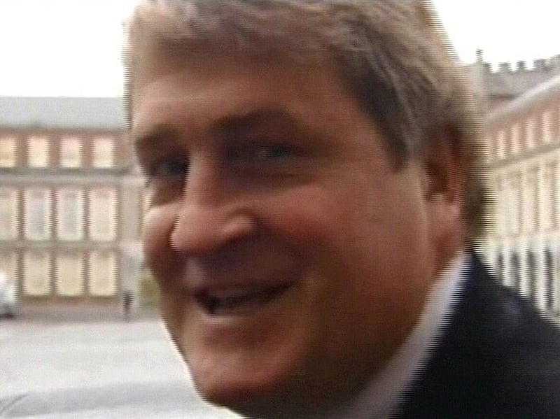 Denis O'Brien - Headed ESAT Digiphone consortium