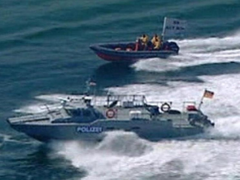 G8 protests - Greenpeace boats enter exclusion zone